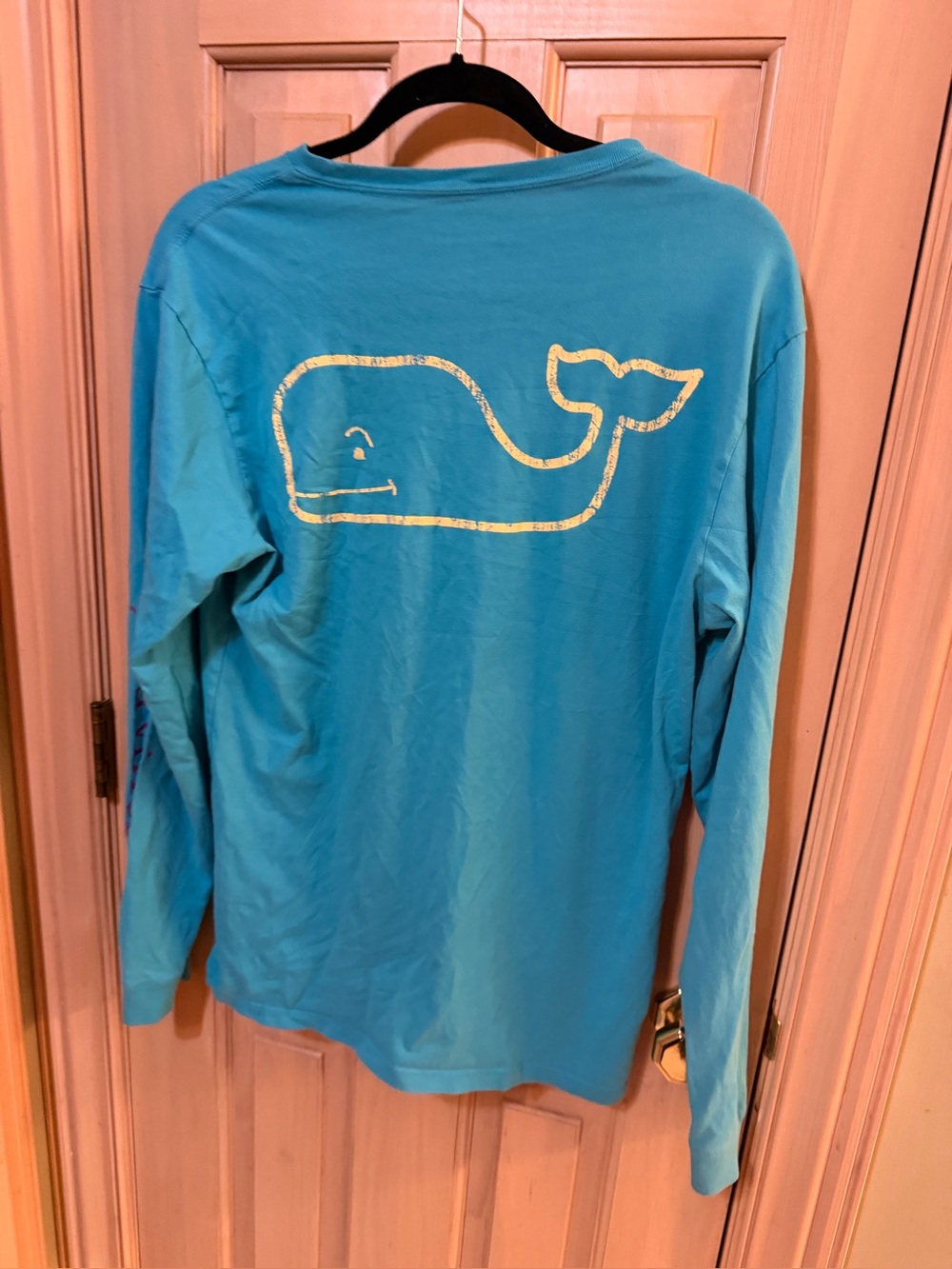 Men’s sz S Blue Vineyard Vines whale shirt pocket on front
